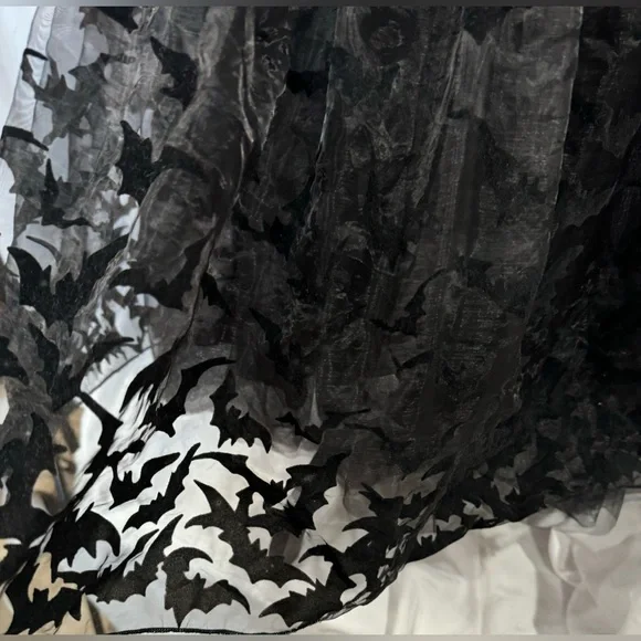 NWT Hot Topic DC Comics Batman sleeveless black formal size 2X - Picture 9 of 16